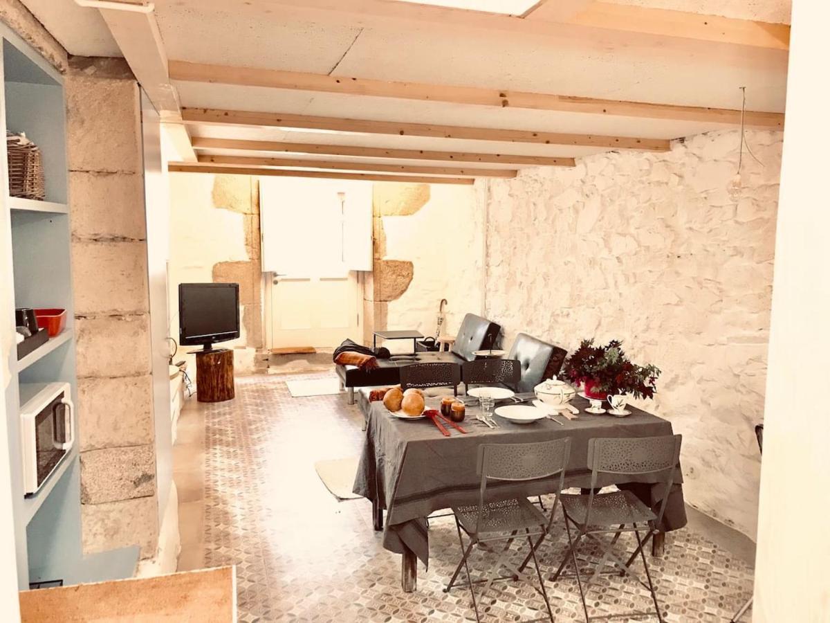 شقة Enjoy The Old Town In A Full Renovated Duplex آكورونيا المظهر الخارجي الصورة