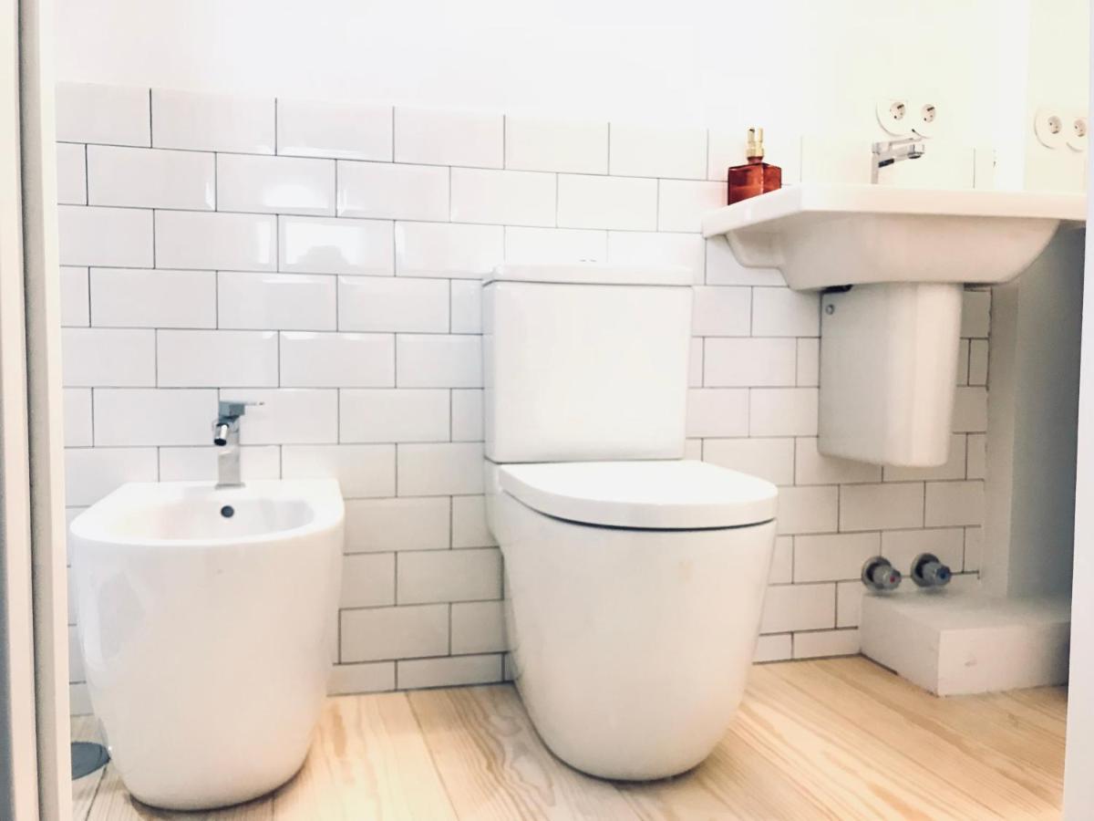 شقة Enjoy The Old Town In A Full Renovated Duplex آكورونيا المظهر الخارجي الصورة
